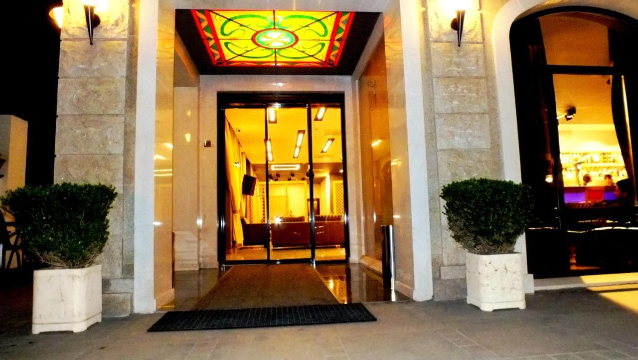 Leon Boutique Hotel Sukhumi Eksteriør billede
