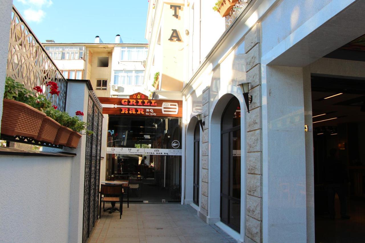 Leon Boutique Hotel Sukhumi Eksteriør billede