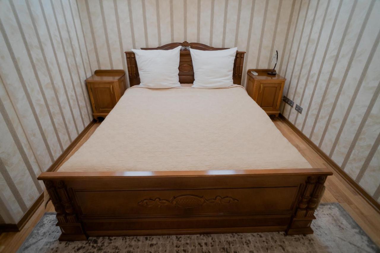 Leon Boutique Hotel Sukhumi Eksteriør billede