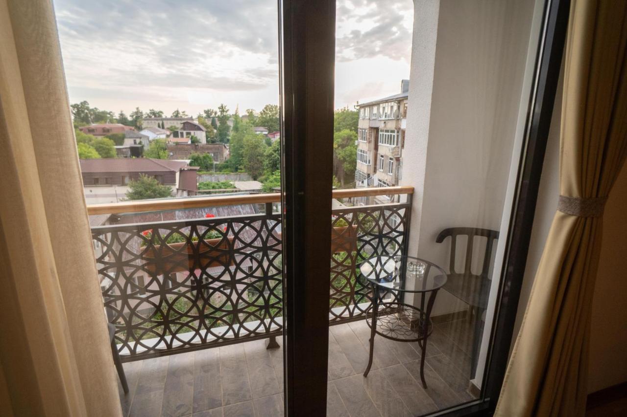 Leon Boutique Hotel Sukhumi Eksteriør billede