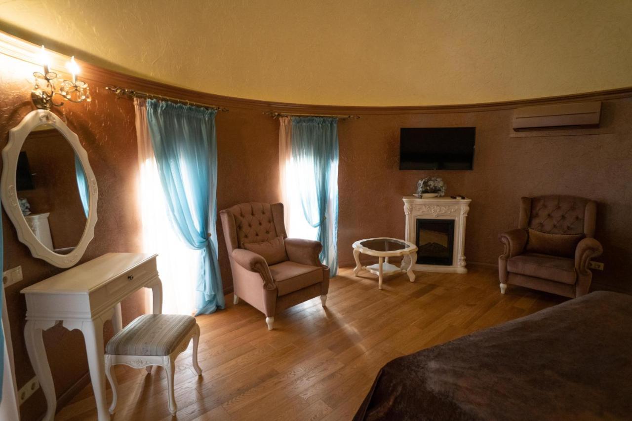 Leon Boutique Hotel Sukhumi Eksteriør billede