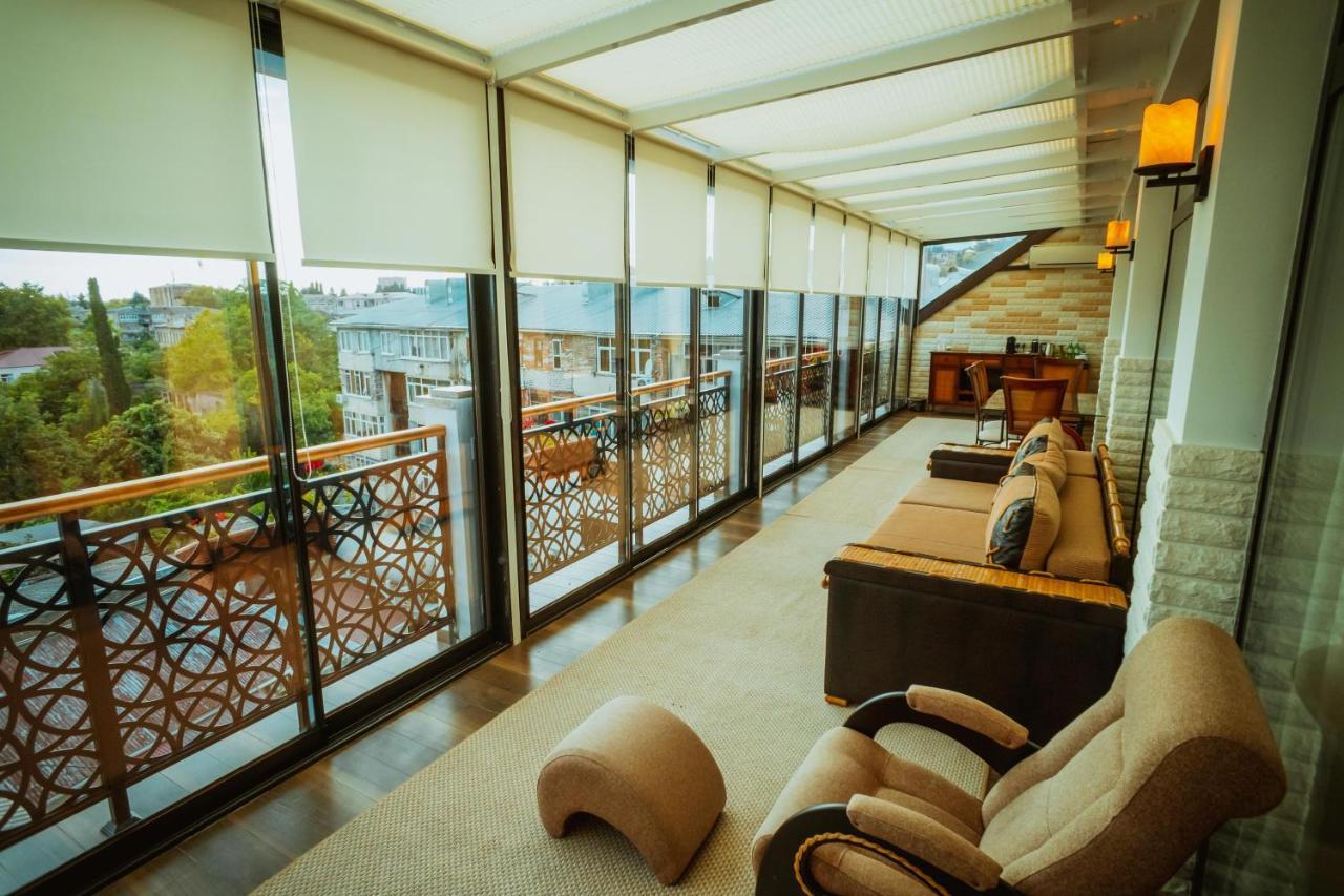 Leon Boutique Hotel Sukhumi Eksteriør billede