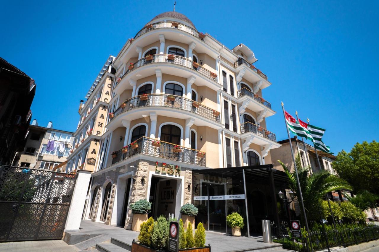 Leon Boutique Hotel Sukhumi Eksteriør billede